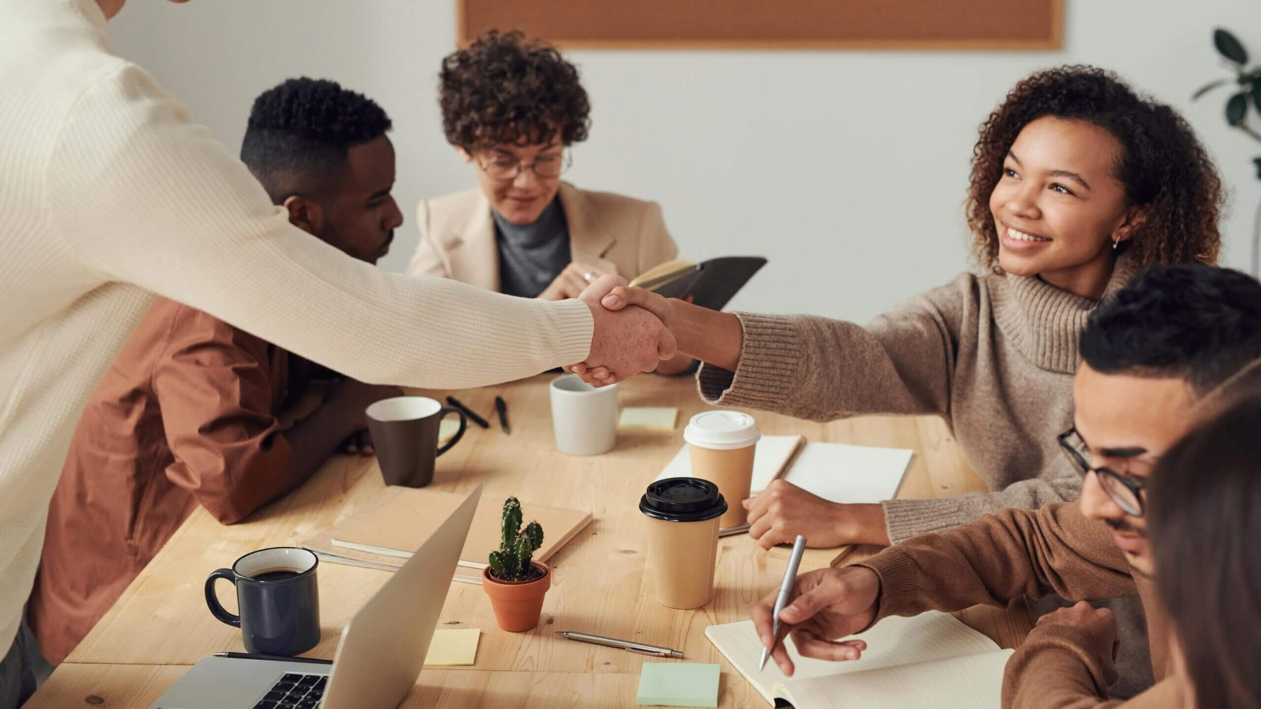 Why Casino Employee Engagement Surveys Are Critical for Customer Experience